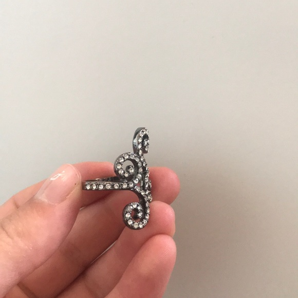 Ring - Picture 4 of 4